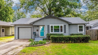 104 Parkview Dr, North Little Rock, AR 72118
