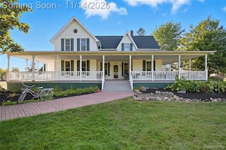 205 N Youngs Rd, Attica, MI 48412