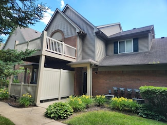 456 Marigold Cir Unit 62, Westland, MI 48185