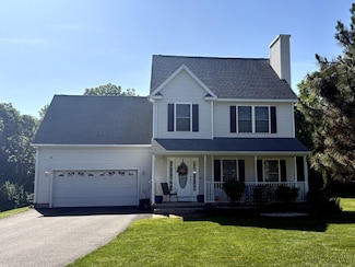49 Riverside Ct, Southington, CT 06489