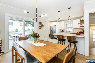 152 Essex Ave, Glen Ridge, NJ 07028
