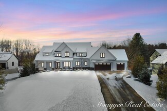 8091 Redfield Ct, Hudsonville, MI 49426