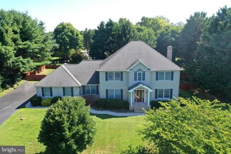 30 Waterwheel Cir, Dover, DE 19901