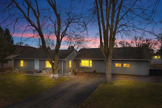 9345 Biddle St, Romulus, MI 48174