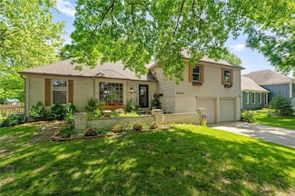 8500 W 98th St, Overland Park, KS 66212