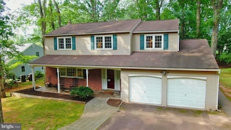 917 Crest Rd, Lansdale, PA 19446