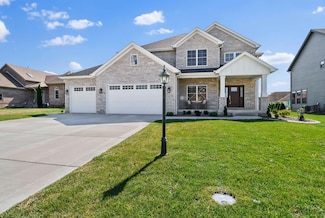 9107 Michigan Dr, Crown Point, IN 46307