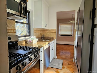 2261 Palmer Ave Unit 3C, New Rochelle, NY 10801