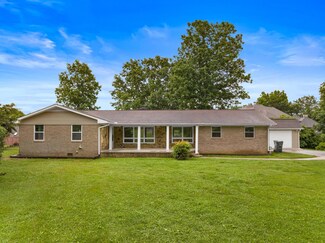 1104 Drinnon Dr, Morristown, TN 37814