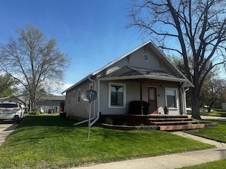 701 Court St, Thedford, NE 69166