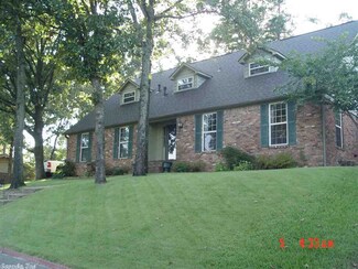 2324 Breckenridge Dr, Little Rock, AR 72227