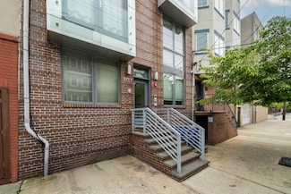 207 Adams St Unit 1, Hoboken, NJ 07030