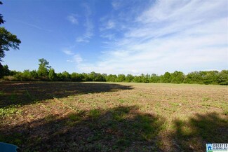 1927 County Road 12 E Unit 1, Camden, AL 36726