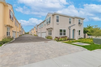 11237 Gladhill Rd Unit 12, Whittier, CA 90604