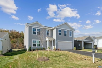 102 Horse Path Dr, Cunningham, VA 22963