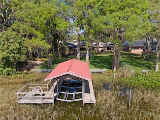 35624 Cypress Ct, Leesburg, FL 34788