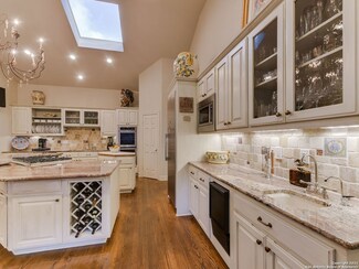 19 Hyde Park, San Antonio, TX 78209