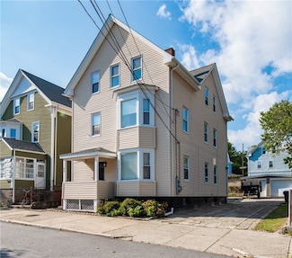 54 E George St, Providence, RI 02906