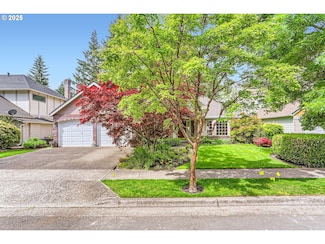 7805 SW Gearhart Dr, Beaverton, OR 97007