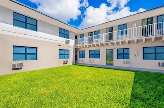 110 NW 7th Ave Unit 14, Pompano Beach, FL 33060