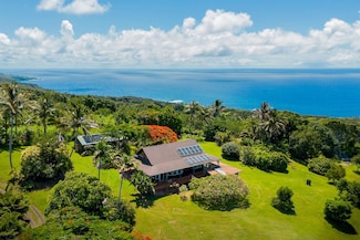 41049 Hana Hwy, Hana, HI 96713