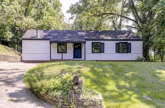 163 Cottage Row Dr, Vicksburg, MS 39180