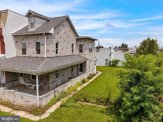 529 Chestnut St, West Reading, PA 19611