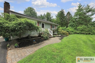 675 Georges Rd, Monmouth Junction, NJ 08852