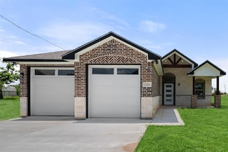 149 L B J Ranch Rd, Trinidad, TX 75163