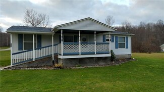 503 Bedford Rd, West Middlesex, PA 16159