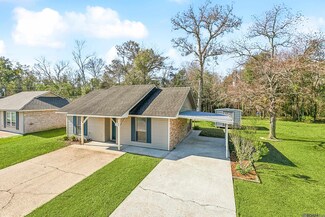 16125 Bolivar Dr, Prairieville, LA 70769