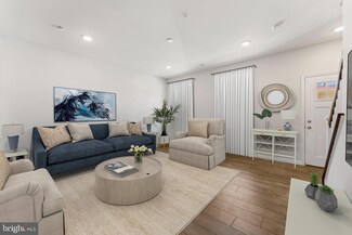 44 N 8th St Unit HOMESITE B22, Perkasie, PA 18944