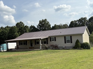 239 Calvert Ridge Rd, Westmoreland, TN 37186