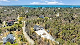 16 Hughes Rd, Truro, MA 2666