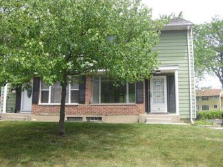 30 Mccarthy Rd Unit 1031, Park Forest, IL 60466