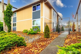 4027 S Warner St, Tacoma, WA 98409