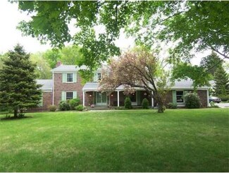 28 Whittier Rd, Milton, MA 02186