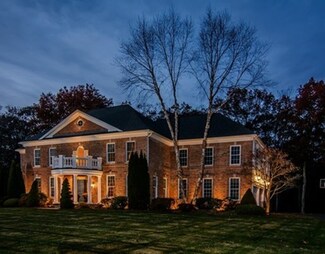 19 Dairy Dr, Upton, MA 01568