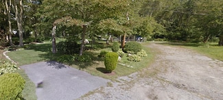 59 Bernard St, Acushnet, MA 02743