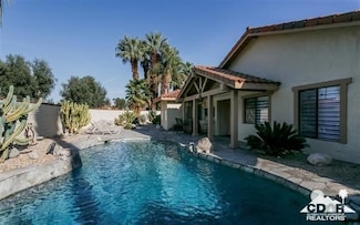 101 Juan Cir, Palm Desert, CA 92260