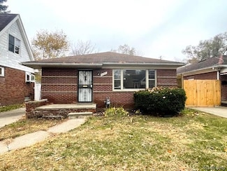 7483 Mettetal St, Detroit, MI 48228