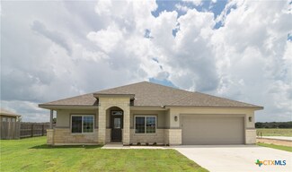 213 Colonial Ln, La Vernia, TX 78121
