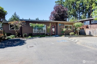 7522 221st St SW, Edmonds, WA 98026