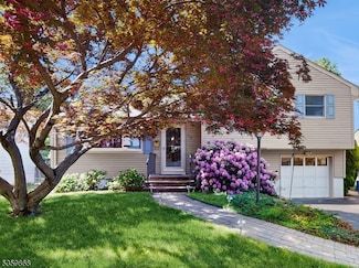 713 Lawrence Rd, Bound Brook, NJ 08805