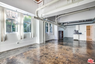 215 W 7th St Unit 201, Los Angeles, CA 90014