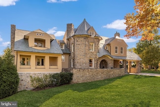 3031 Gates Rd NW, Washington, DC 20008