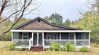 1027 Cameron Hill Rd, Cameron, NC 28326