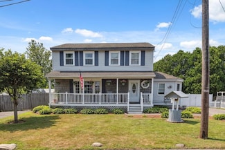 7 James Rd, Methuen, MA 01844