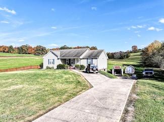 795 Sinking Springs Rd, Midway, TN 37809