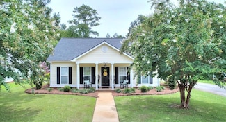 1900 Sussex Ct, Albany, GA 31721